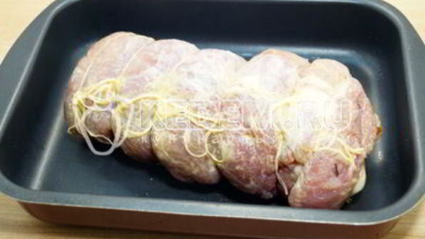 мясной рулет с беконом