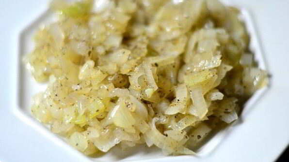 рулет из отварной печени с пикантной сливочной начинкой