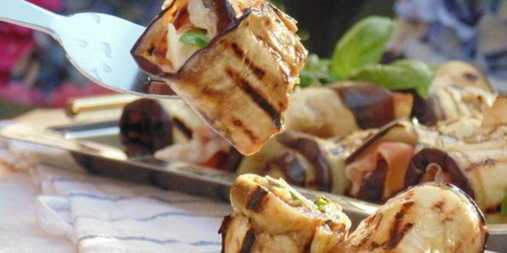 Рецепт рулетиков из баклажанов по-итальянски