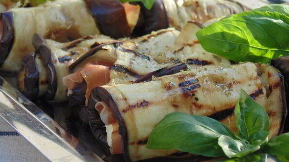 рулетики из баклажанов по-итальянски