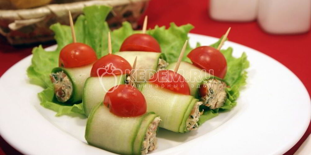 Рецепт рулетиков из огурцов с начинкой