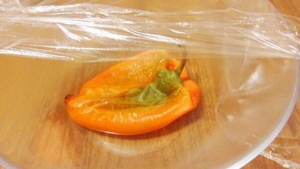 рулетики из ветчины с крабовым мясом