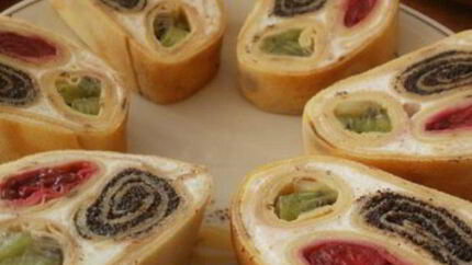 Рулеты из блинов с начинкой