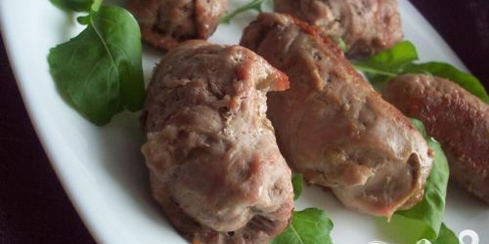 Рецепт свиных рулетов с сыром и грибами