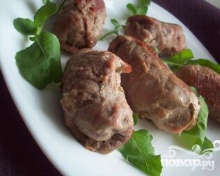 Свиные рулеты с сыром и грибами