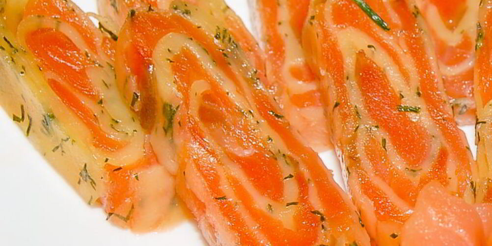 Рецепт сырного рулета с семгой