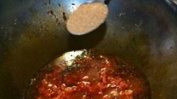 свиные ребрышки с баклажанами