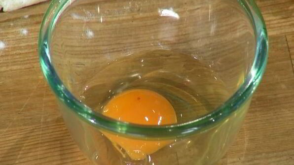 сэндвич с курицей в сырной корочке