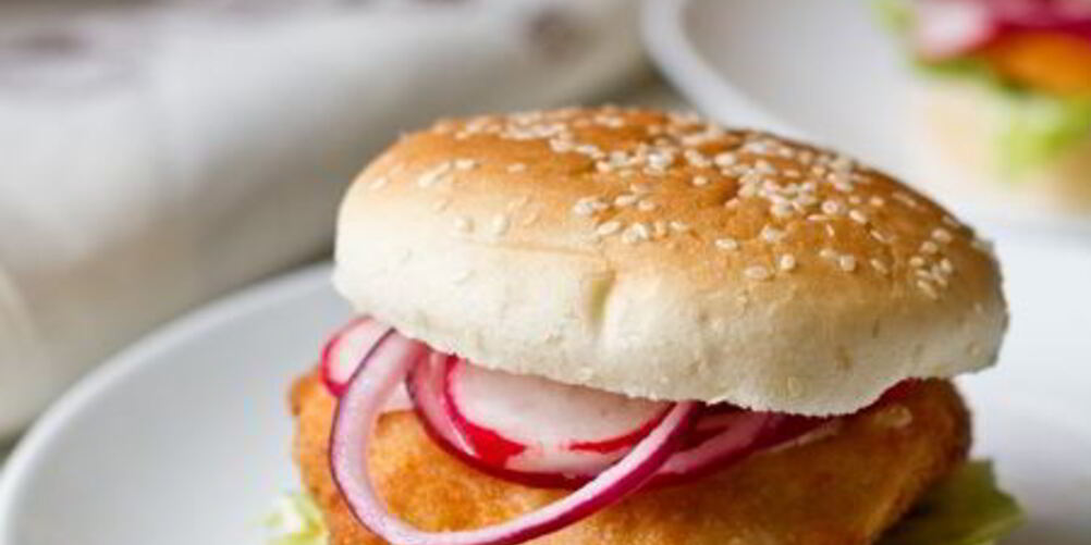 Рецепт сэндвичей с куриным филе в хрустящей панировке