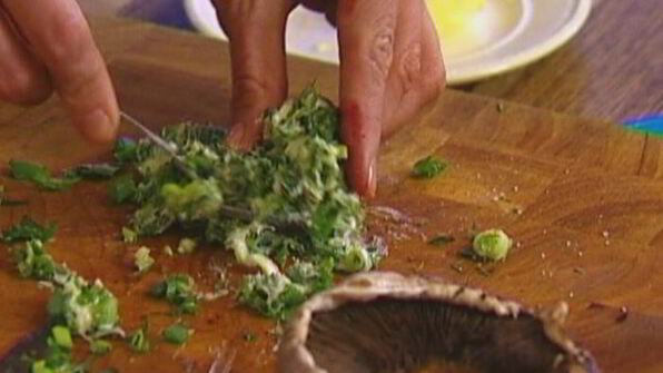 сэндвичи с портобелло, шалотом и чесночным майонезом