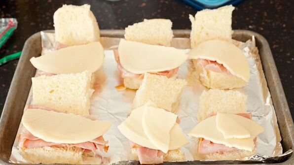 сэндвичи с ветчиной и сыром