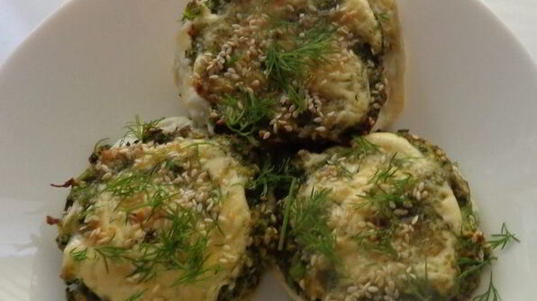 сырно-капустный сэндвич этюд в зеленых тонах