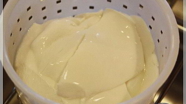 сыр кроттен из молока англо-нубийских коз