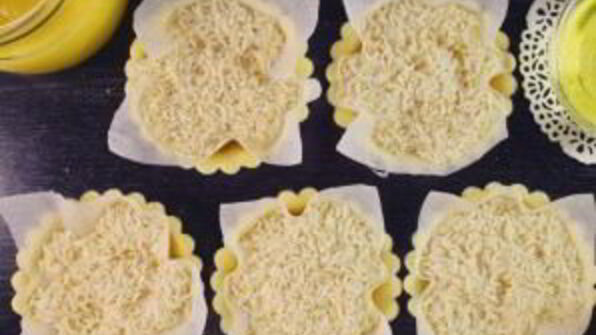 лимонная тарталетка с меренгой