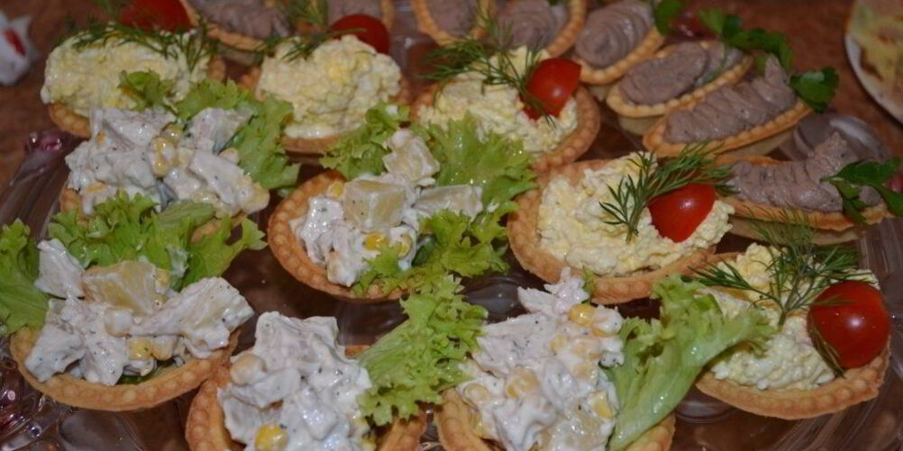 Рецепт тарталеток с ананасом и курицей