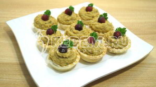 тарталетки с паштетом из фасоли