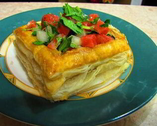 Тарталетки с семгой и форелью