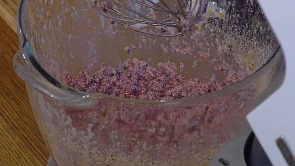 медовый тарт с ежевикой и миндалем