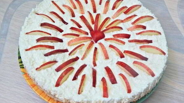 тарт без выпечки с творогом и нектаринами