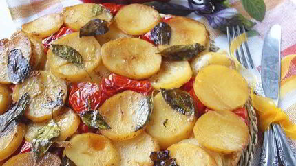 Тарт с картофелем, сыром и помидорами