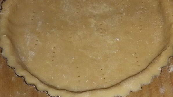 тарт с куриной печенью