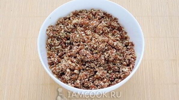 вегетарианский тарт с бананом и авокадо