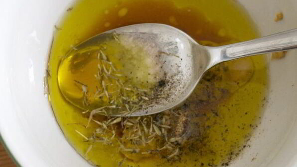 томаты, фаршированные гавайским куриным салатом