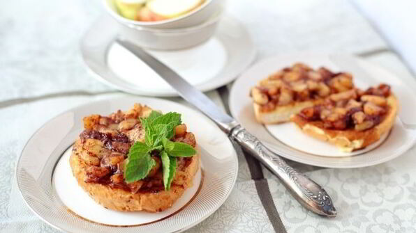 французские тосты с яблоками