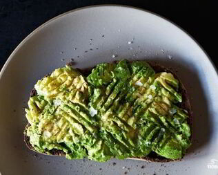 Тосты с авокадо