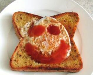 Веселая яичница