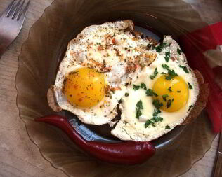 Яичница-глазунья Желтоглазая