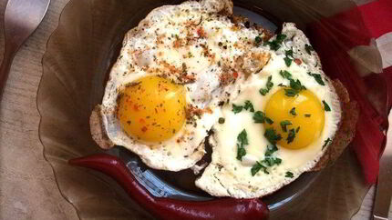 Яичница-глазунья Желтоглазая