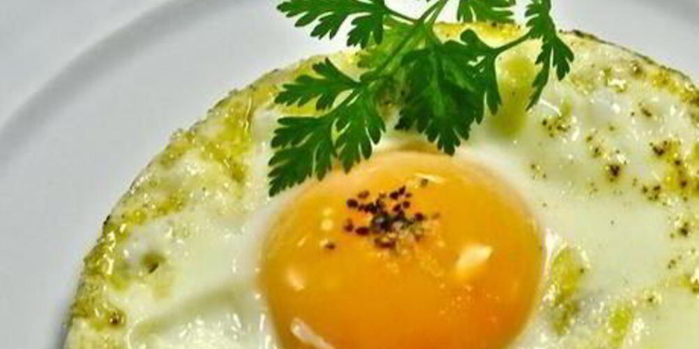 Рецепт яичницы с кабачками на завтрак