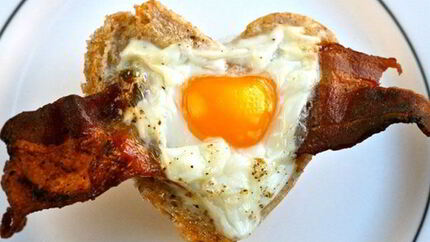 Яичница Сердце