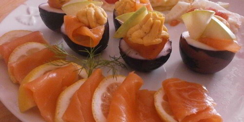 Рецепт закуски из яиц, маринованных в вине