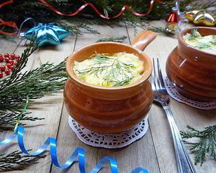 Куриный жюльен с грибами и специями