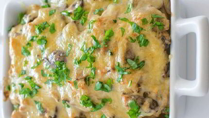 Жульен классический с курицей и грибами