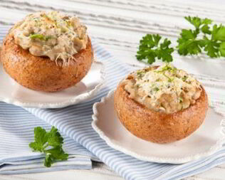 Жульен с мясным фаршем в булочках