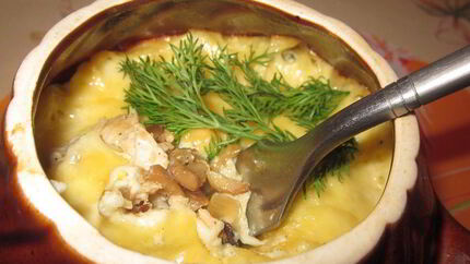 Жюльен с курицей и грибами